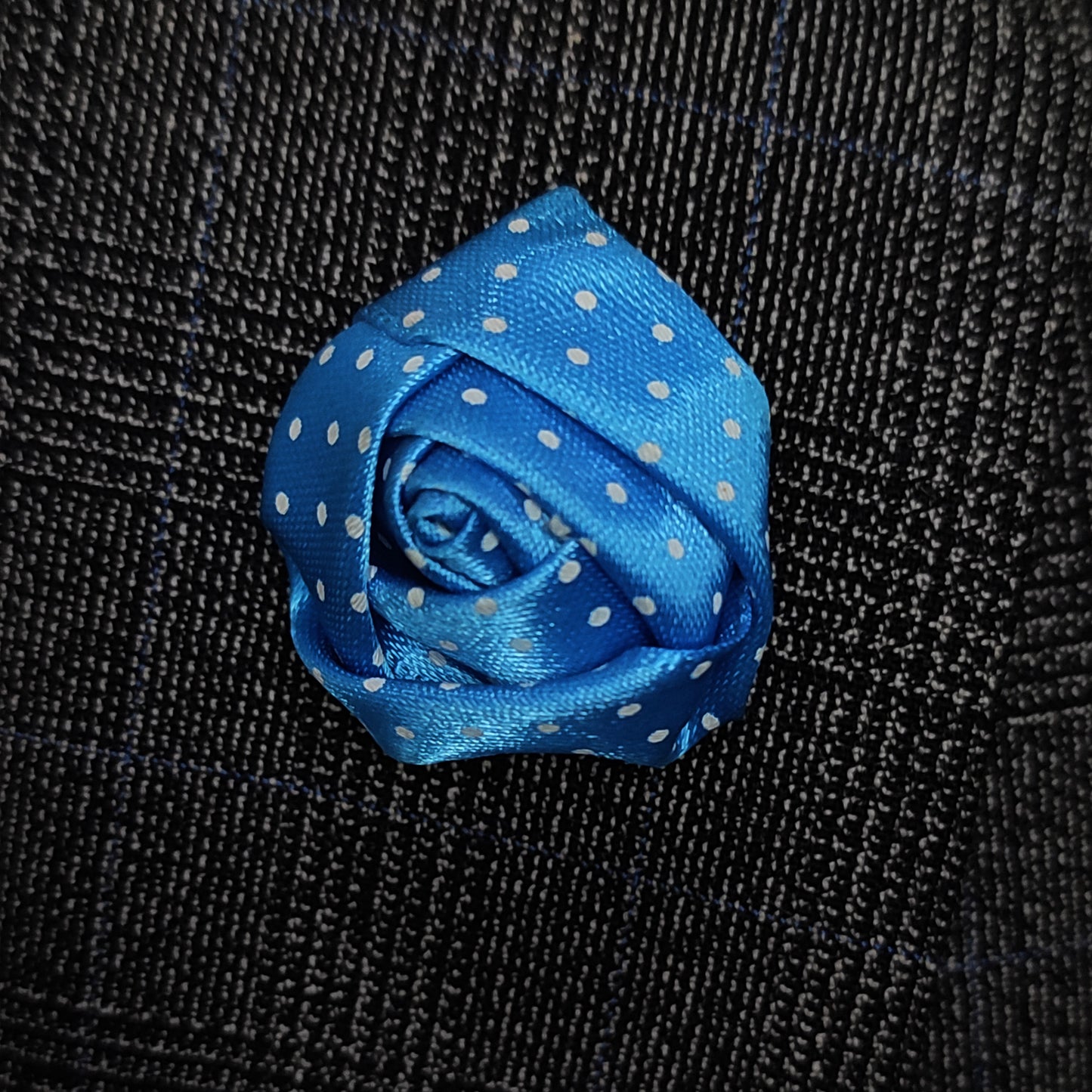 Flowers Lapel pin