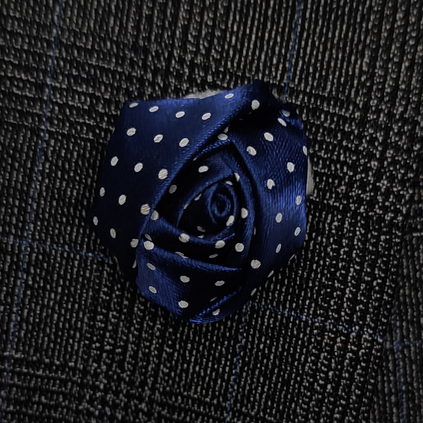Flowers Lapel pin