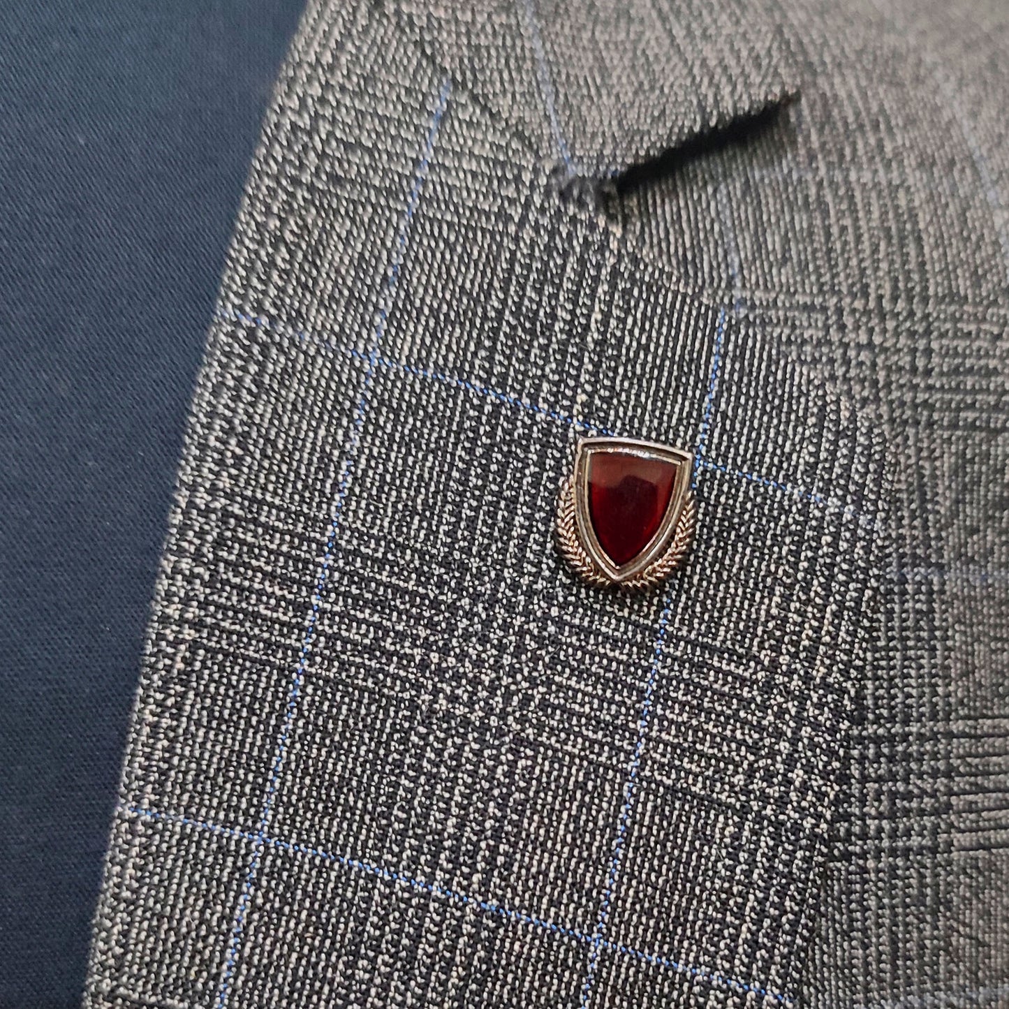 Red broach