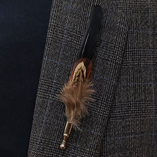 Black feather pin
