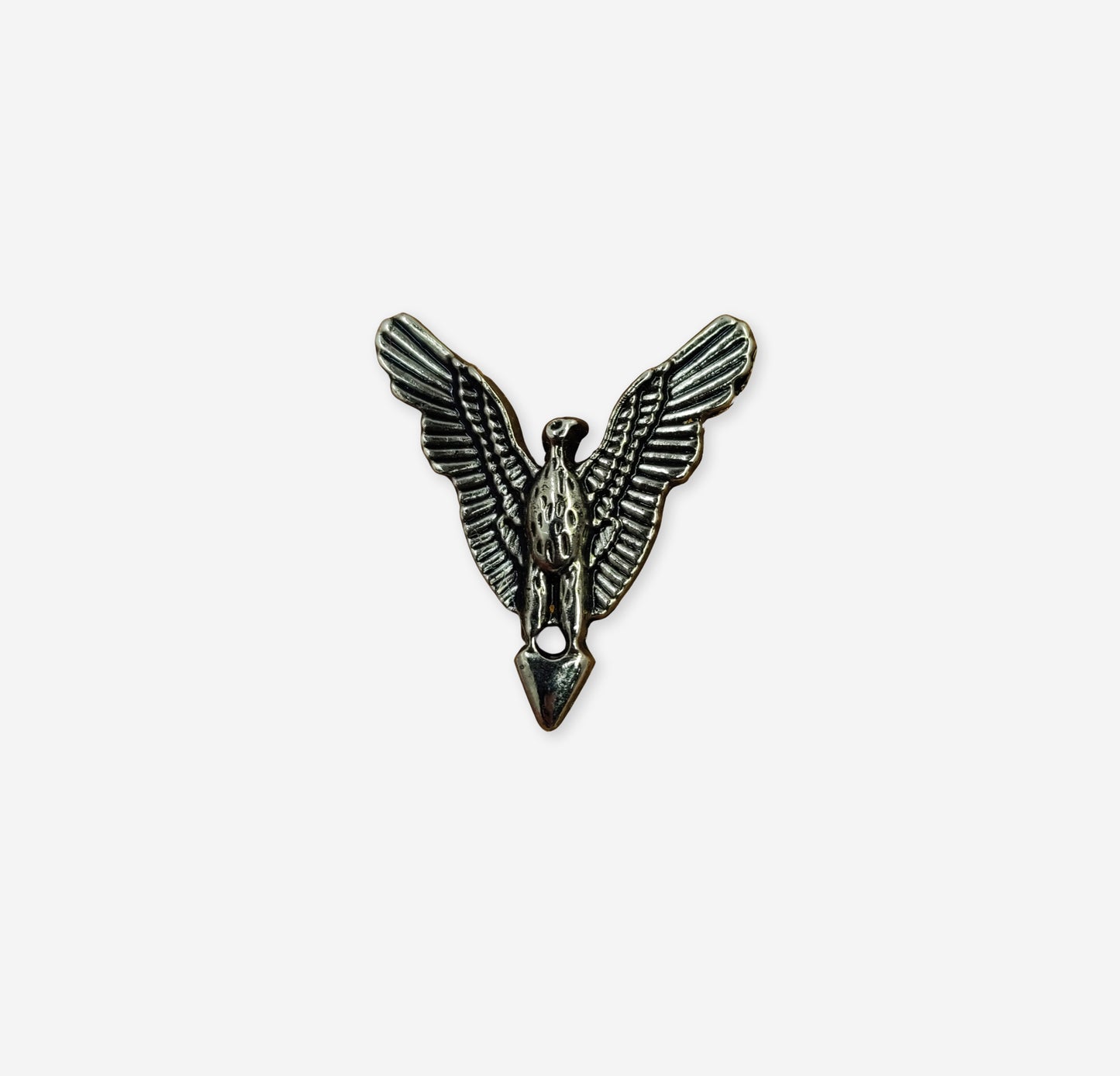 Falcon Lapel pin