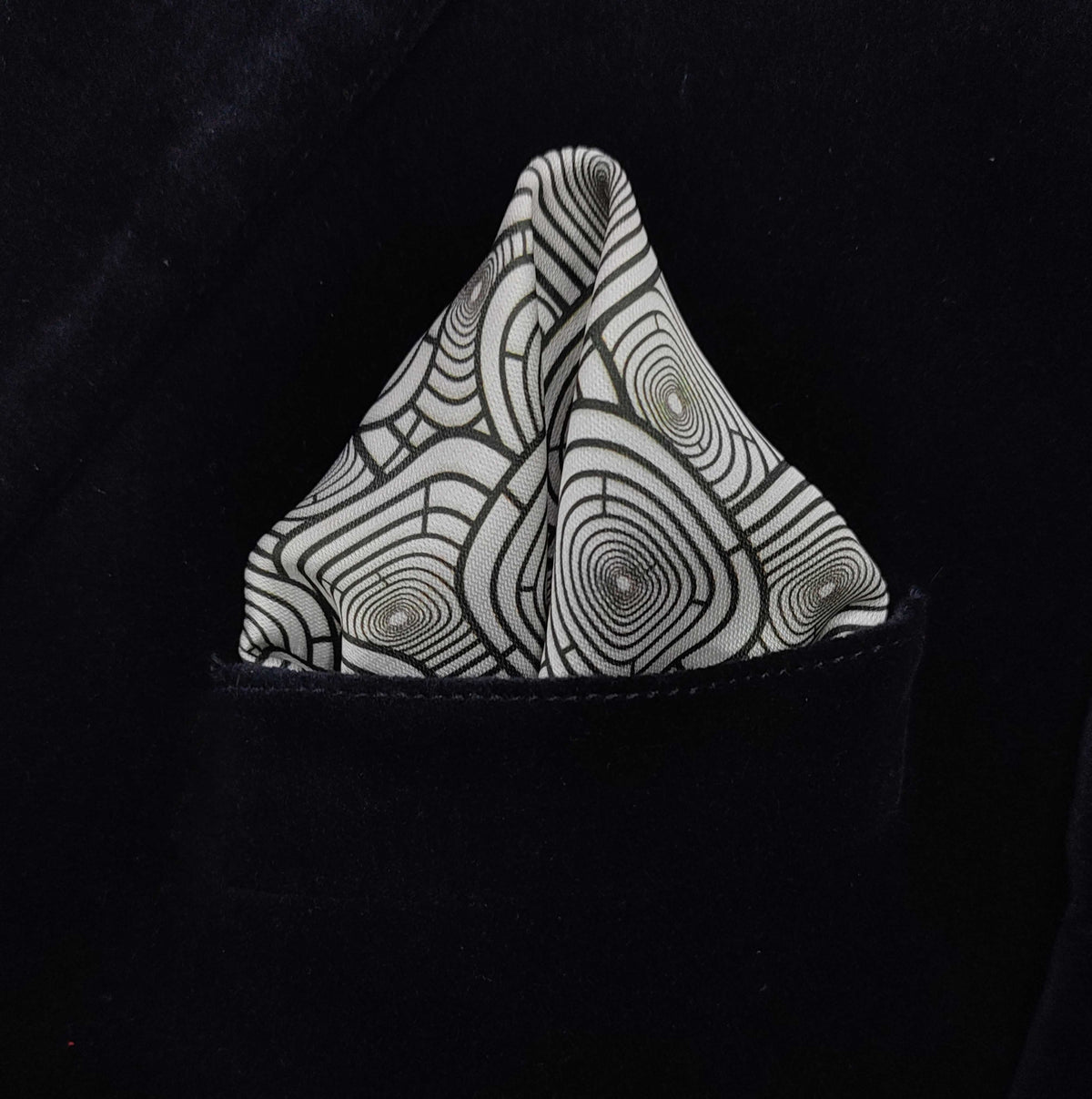 Zenith Rings- Premium Pocket Square