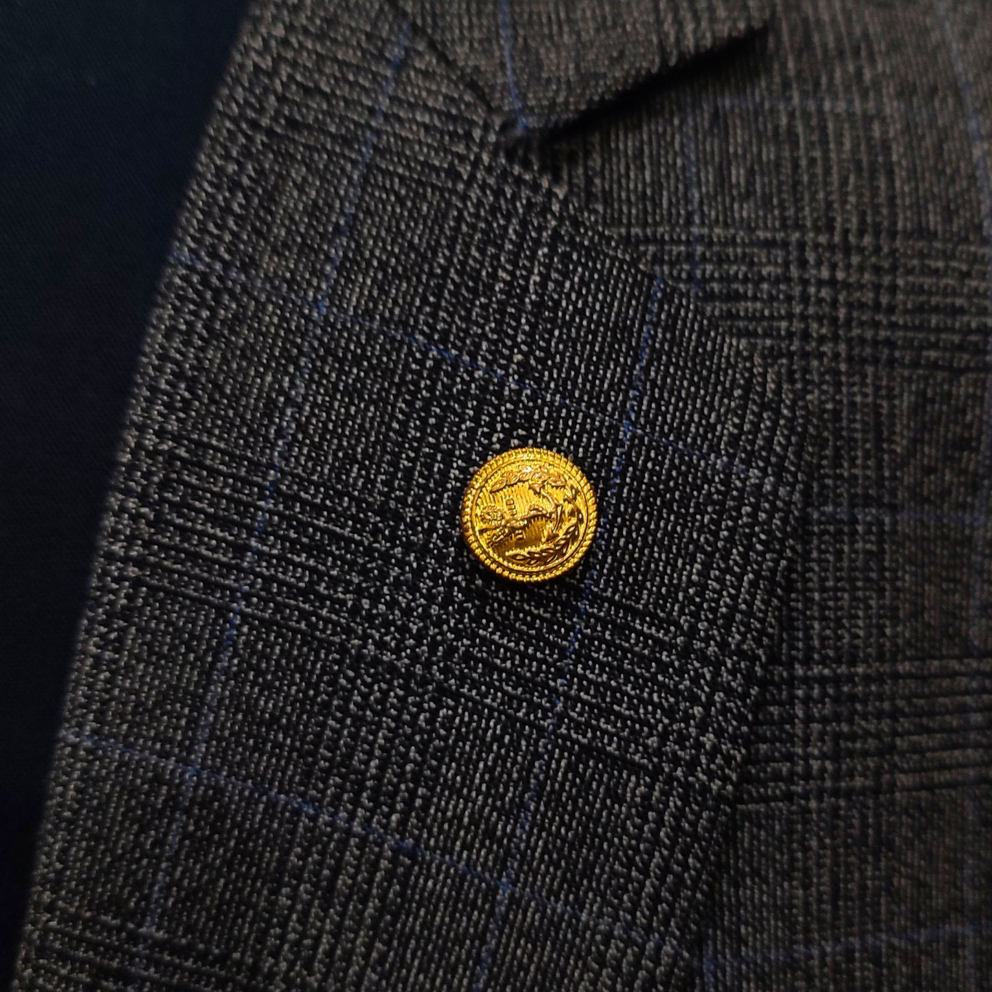 Gold coin