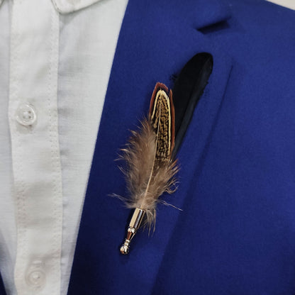 Black feather pin