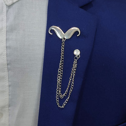 Silver Chain Mostachio