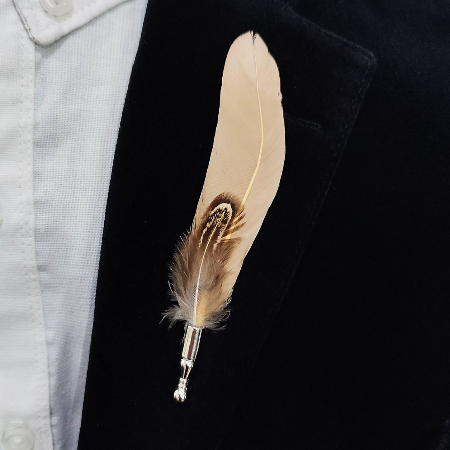 Brown feather pin